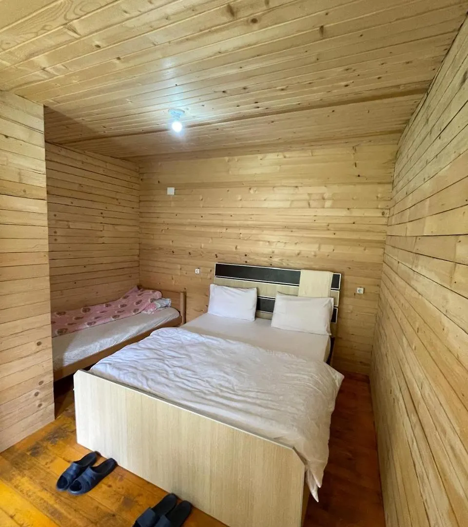 Guest House 2 Bar Restaurant Βαλμπόνα Κάμπινγκ